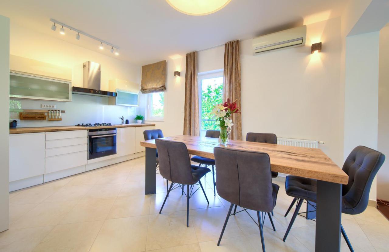 Tramonto Apartment Крк Екстер'єр фото